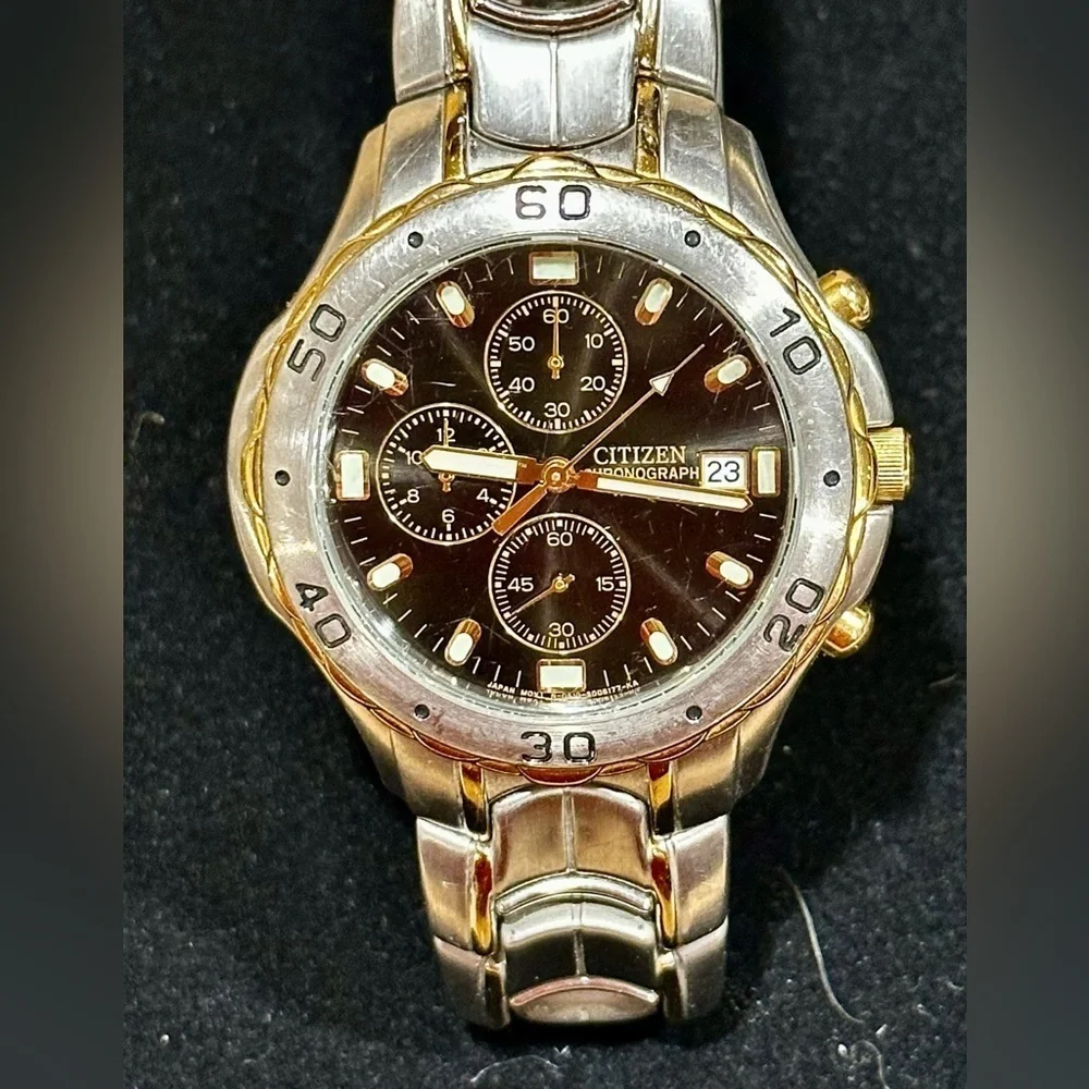 Citizen Men’s Chronograph Watch Gold & Silver Black Dial Quartz